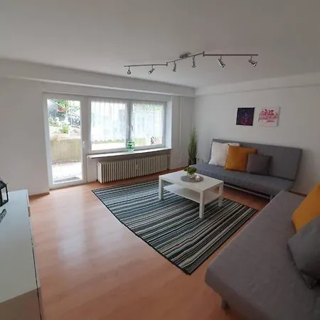 An Der Bergstrasse 아파트 *